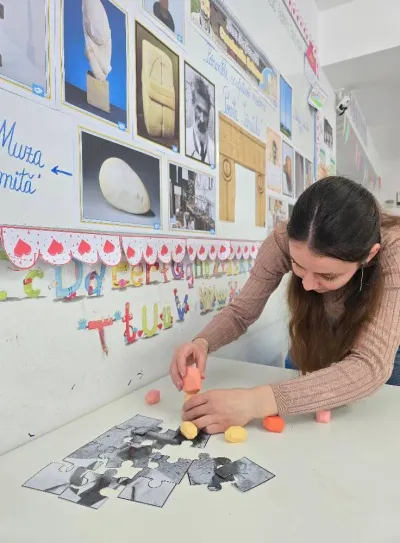 Vacanța de iarnă la PlusKids: lecții, bulgăreală și râsete — fotografie 42