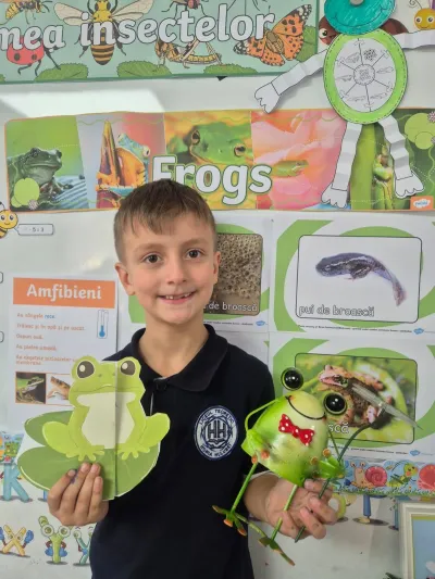 Descoperim primăvara: plante, insecte și semințe puse în pământ — fotografie 27