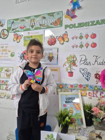 Descoperim primăvara: plante, insecte și semințe puse în pământ — fotografie 56