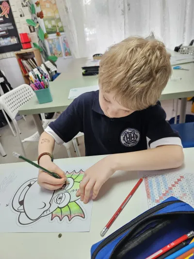 One worksheet, four skills: reading, writing, attention and vocabulary — photo 2