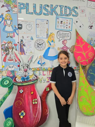 A day in Wonderland: Alice, the White Rabbit and telling the time — photo 2
