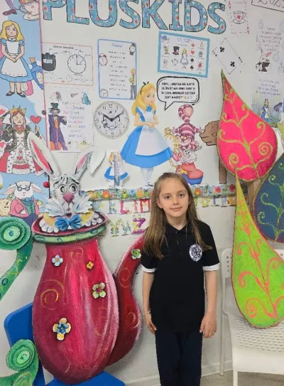 A day in Wonderland: Alice, the White Rabbit and telling the time — photo 5