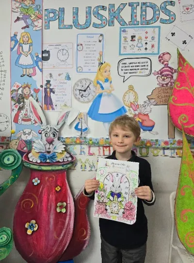 A day in Wonderland: Alice, the White Rabbit and telling the time — photo 10