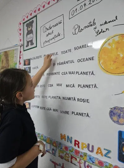 Universul prin ochi de copil: un proiect integrat despre spațiu — fotografie 13