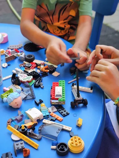 LEGO, programare și prietenii noi la Școala de Vară — fotografie 12
