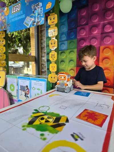 LEGO, programare și prietenii noi la Școala de Vară — fotografie 38