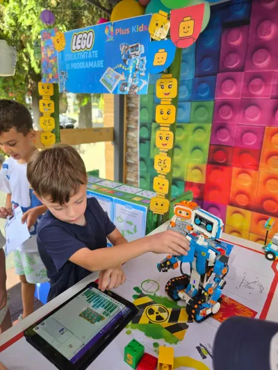 LEGO, programare și prietenii noi la Școala de Vară — fotografie 39