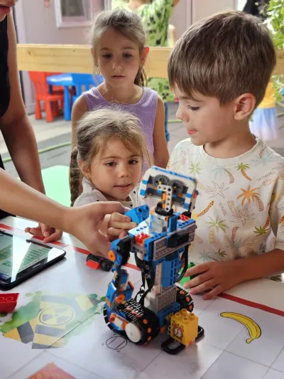 LEGO, programare și prietenii noi la Școala de Vară — fotografie 43