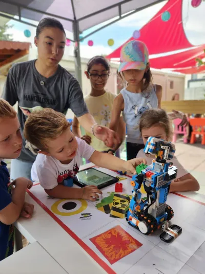 LEGO, programare și prietenii noi la Școala de Vară — fotografie 50