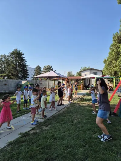 La bunici, în copilăria de altădată — fotografie 19
