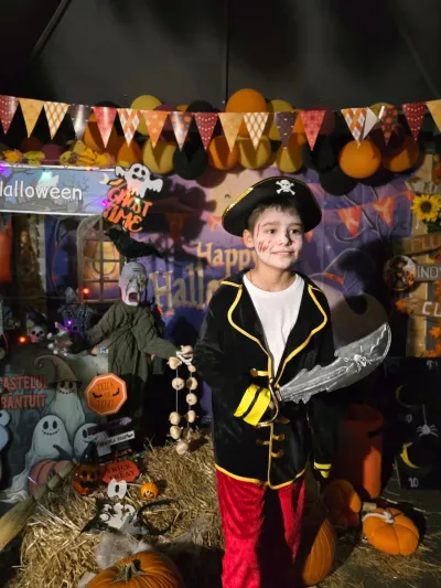 Halloween la PlusKids: costume, paradă și multă voie bună — fotografie 9