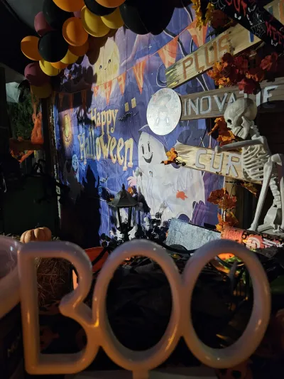 Halloween la PlusKids: costume, paradă și multă voie bună — fotografie 46