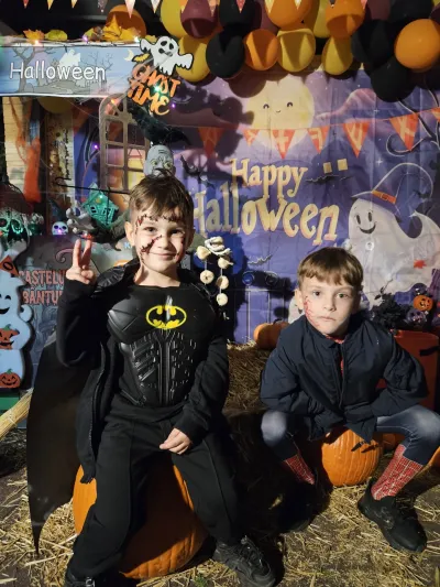 Halloween la PlusKids: costume, paradă și multă voie bună — fotografie 78