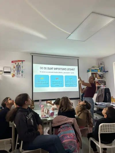"Horia Hulubei" High School Day, marked with a physics lesson — photo 20
