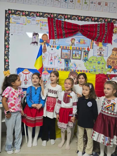1 Decembrie: Ziua Națională, sărbătorită cu cei mici — fotografie 8