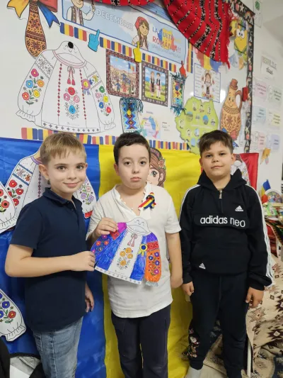 1 Decembrie: Ziua Națională, sărbătorită cu cei mici — fotografie 14
