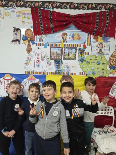 1 Decembrie: Ziua Națională, sărbătorită cu cei mici — fotografie 22