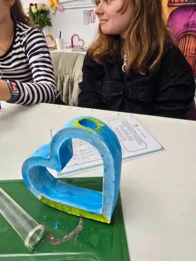The magic flowers workshop: an experiment with coloured water — photo 16