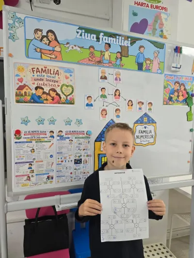 Căpșuni, silabe și figuri geometrice într-o săptămână de activități integrate — fotografie 47