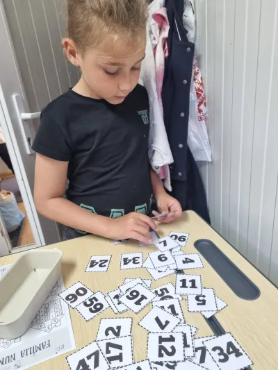 Căpșuni, silabe și figuri geometrice într-o săptămână de activități integrate — fotografie 73