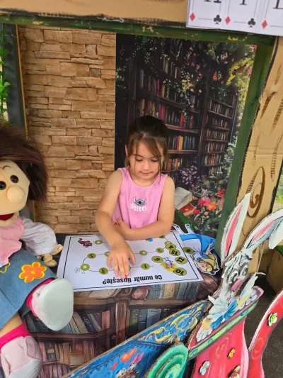 Summer School opened with Alice in Wonderland — photo 12