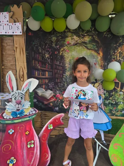 Summer School opened with Alice in Wonderland — photo 16