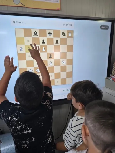 Summer School opened with Alice in Wonderland — photo 27