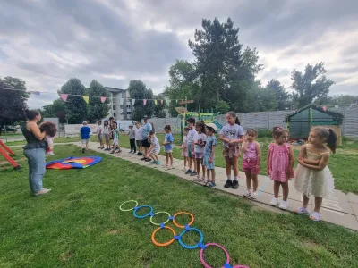 Summer School opened with Alice in Wonderland — photo 32