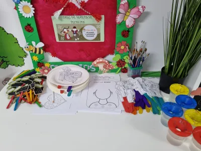 8 March: flowers with petals of love, painted for mothers — photo 2