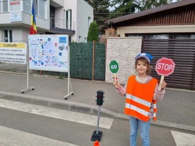 Educație rutieră: cum traversăm strada în siguranță — fotografie 12