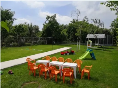 800 square metres of green space and a playground for the children — photo 2