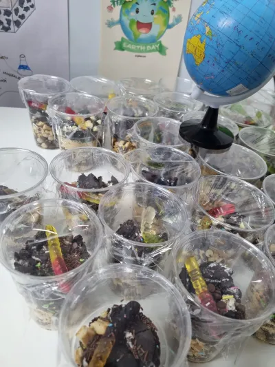 The layers of the soil, explained with a dessert that imitates them — photo 6