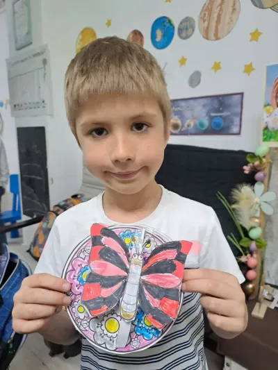 Units of measurement, learned with a ruler and a scale in hand — photo 19