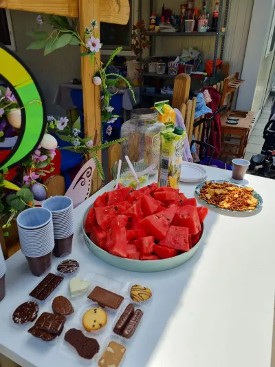 Ziua Copiilor la PlusKids: limonadă, tobogan gonflabil și dans — fotografie 13