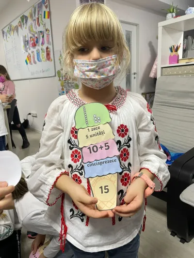 An ice cream made of numbers: place value, through play — photo 10