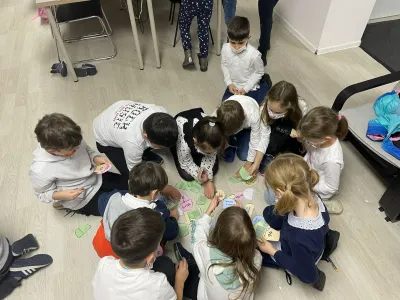 An ice cream made of numbers: place value, through play — photo 11