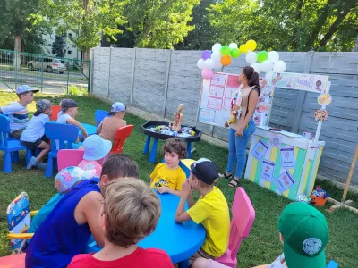 What a day at Summer School looked like, from morning to free play — photo 12