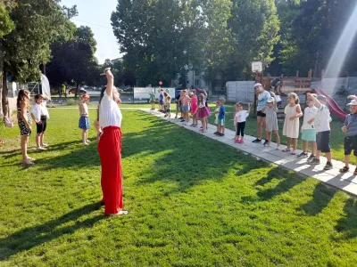 What a day at Summer School looked like, from morning to free play — photo 17