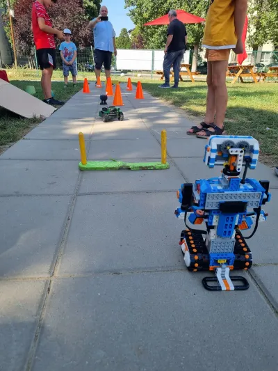 Săptămâna 5: roboți, circuite electrice și primele instrucțiuni — fotografie 79