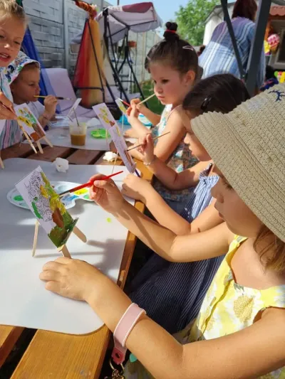 Little artists discover colours, techniques and Constantin Brâncuși — photo 23
