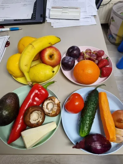 Săptămâna alimentației sănătoase: salată de fructe și degustare pe nevăzute — fotografie 11