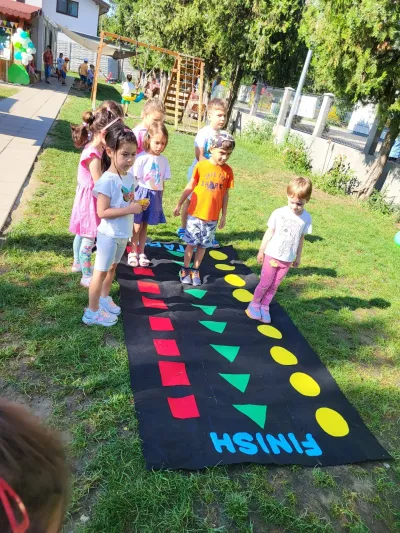 Educație captivantă și interactivă, la Școala de Vară PlusKids — fotografie 1