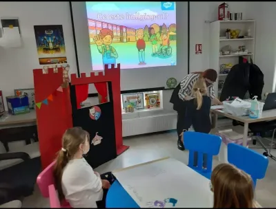 International Day of Non-Violence in Schools, marked with talks and games — photo 3