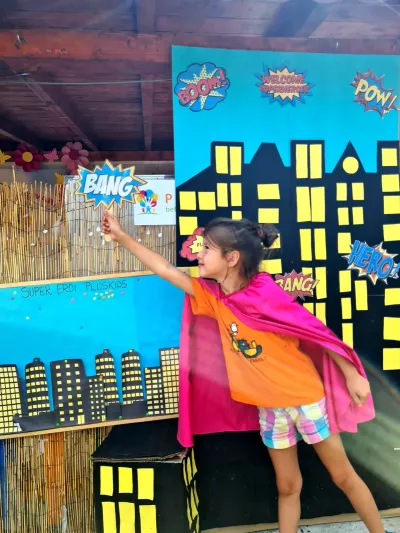 Week 10: heroes, superheroes and the firefighter's job — photo 36