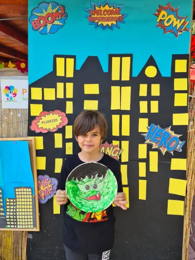 Week 10: heroes, superheroes and the firefighter's job — photo 61