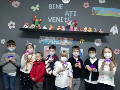 A început săptămâna dedicată mamelor, cu dulceață din petale — fotografie 6