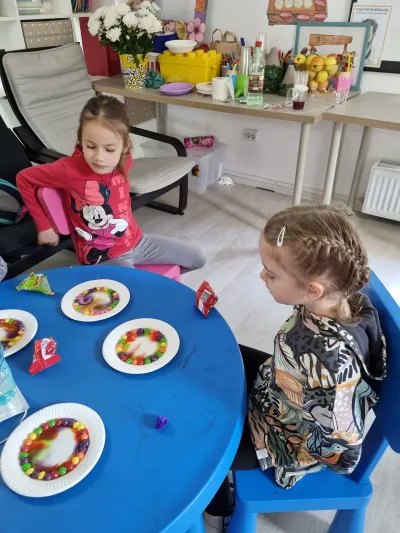 An experiment Sunday: erupting volcanoes and rainbows — photo 18