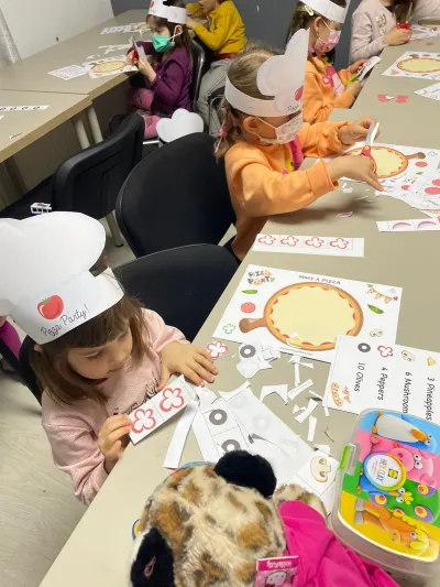 Let the children be creative: English learned through workshops — photo 1