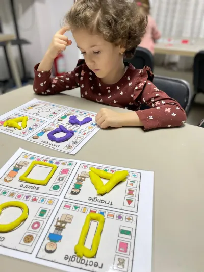 Let the children be creative: English learned through workshops — photo 9