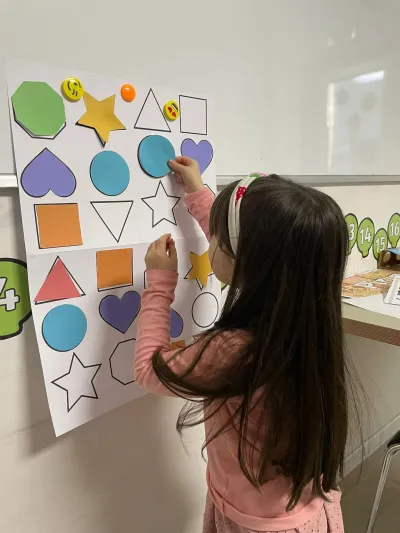 Let the children be creative: English learned through workshops — photo 10